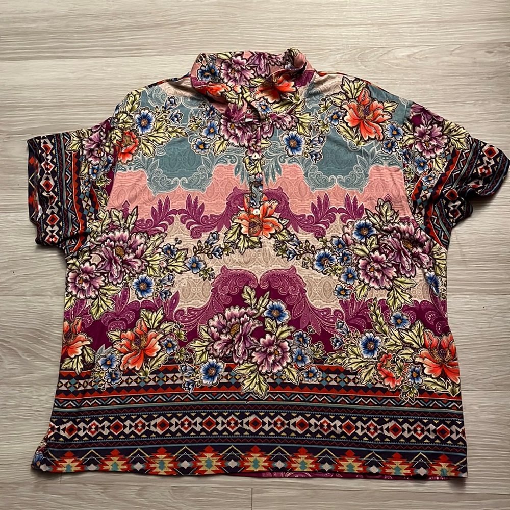 Johnny Was jersey print tee